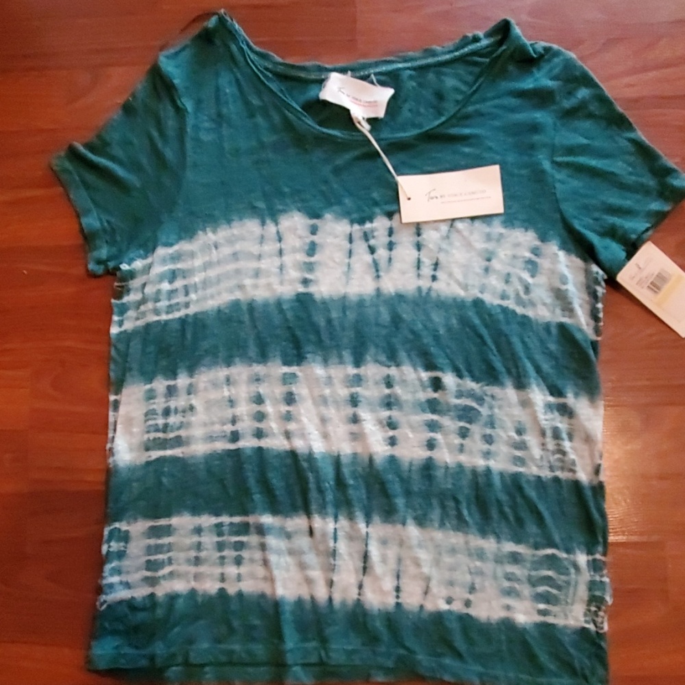 Comfy flowy shirt!